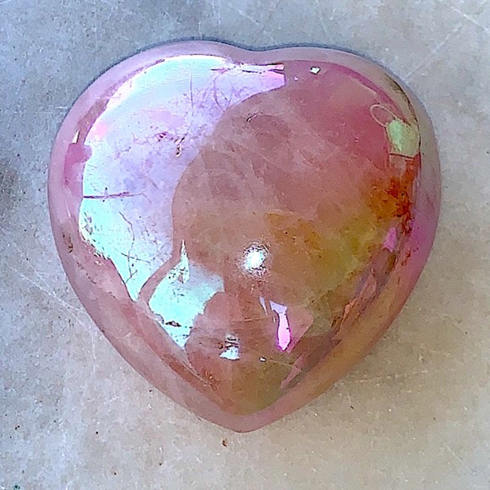 ROSE QUARTZ OPALESCENT HEART HEALING STONE NEW PUFFED